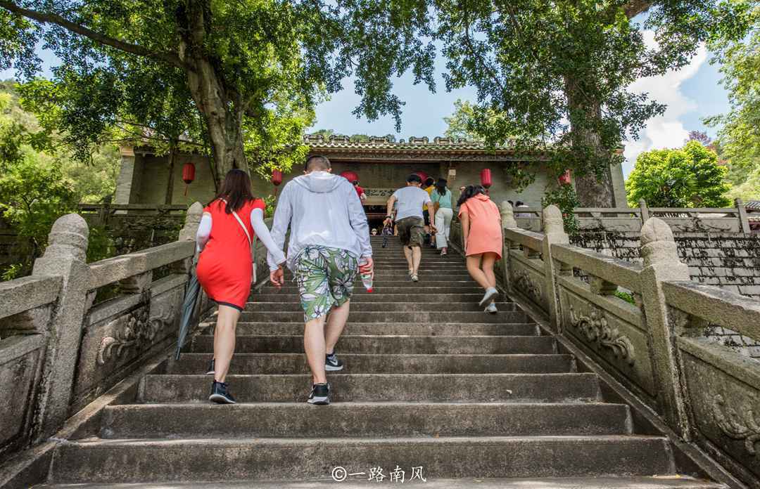 广东唯一把江山改姓的城市，人们将韩愈奉为导师，为他建了座祠堂