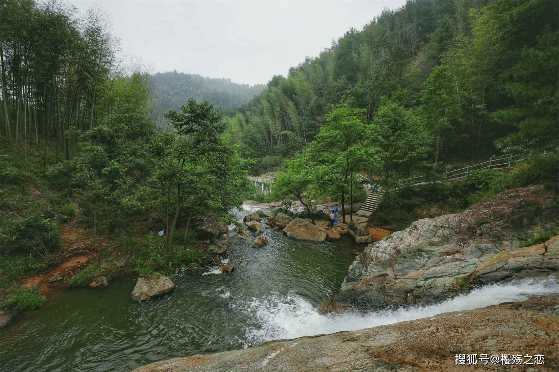 天柱山有多好玩？将周边景点串珠成线，形成了一个“游乐矩阵”