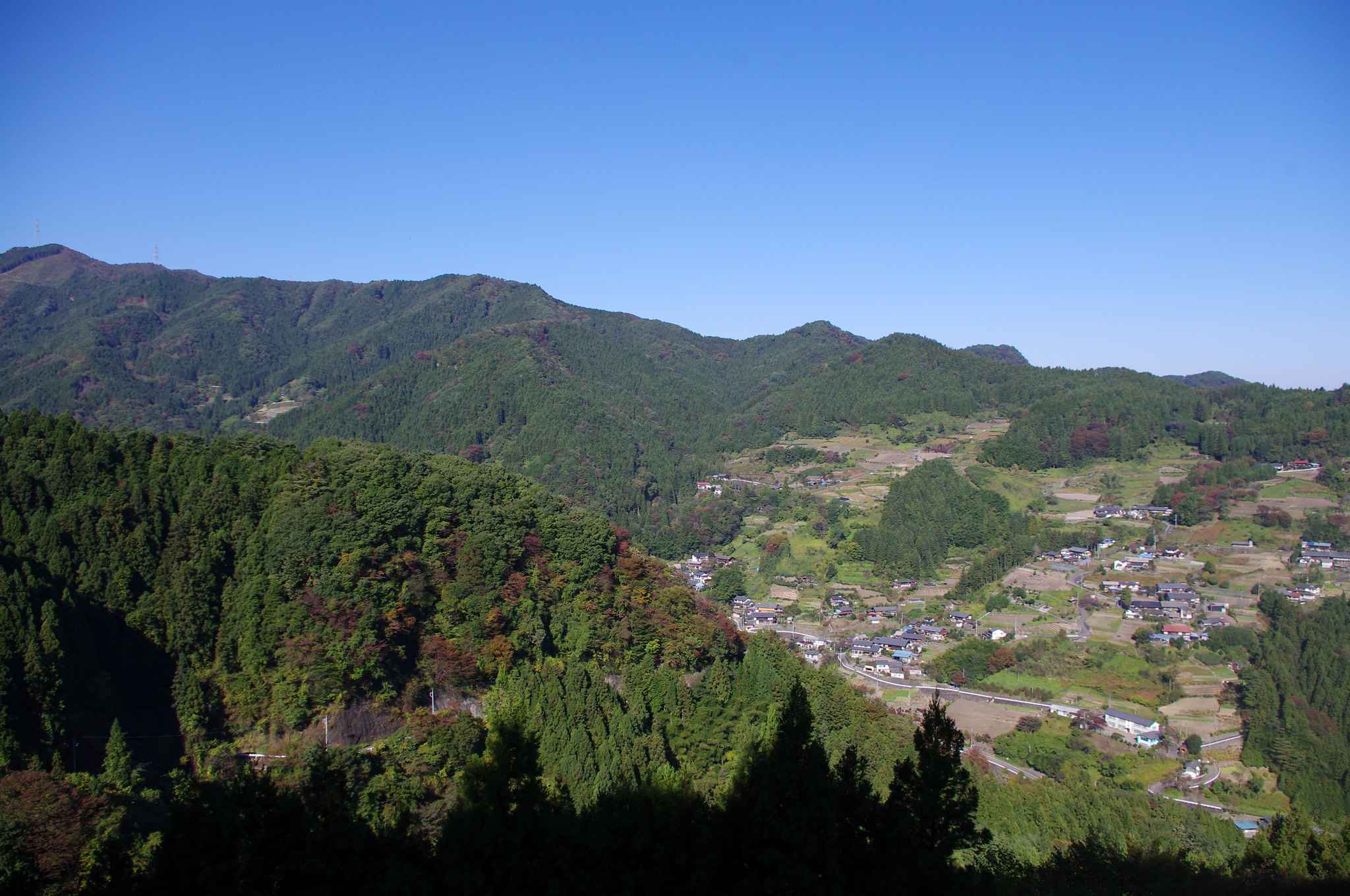 日本老人镇：全镇超过一半以上是老人，为挽回年轻人发展旅游业