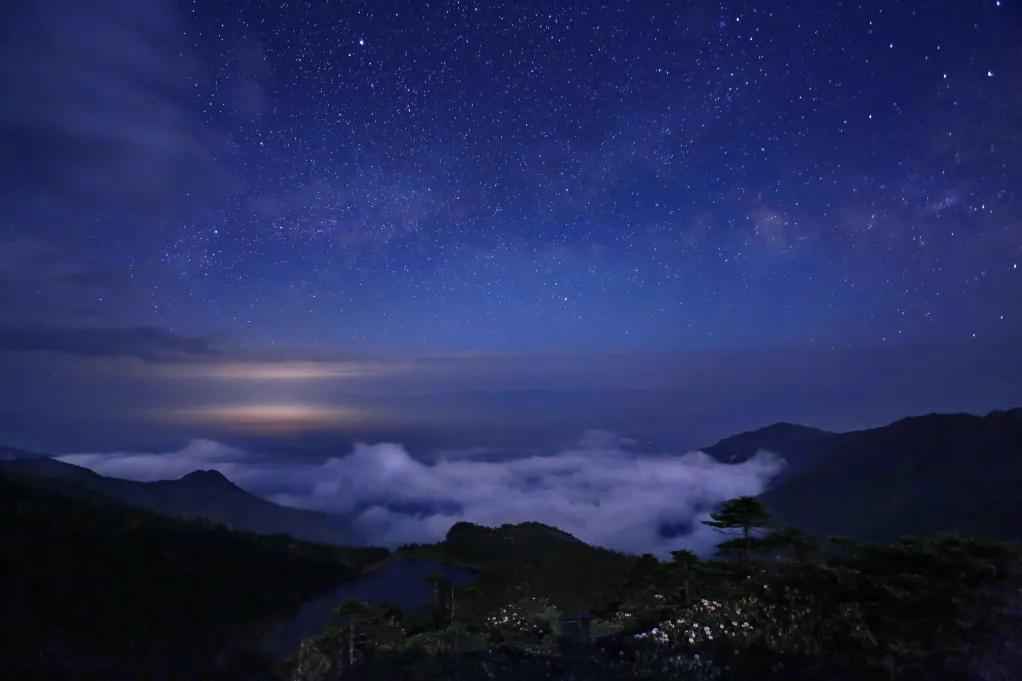 不出川过暖冬，去凉山追阳光