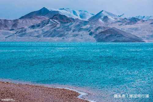 新疆有座神秘的山，山体沙子雪白如粉，日本人为何想高价购买？