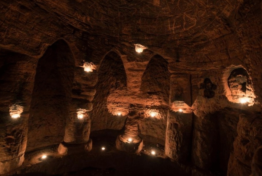 别有洞天:兔子洞竟然通往700年前文化遗址