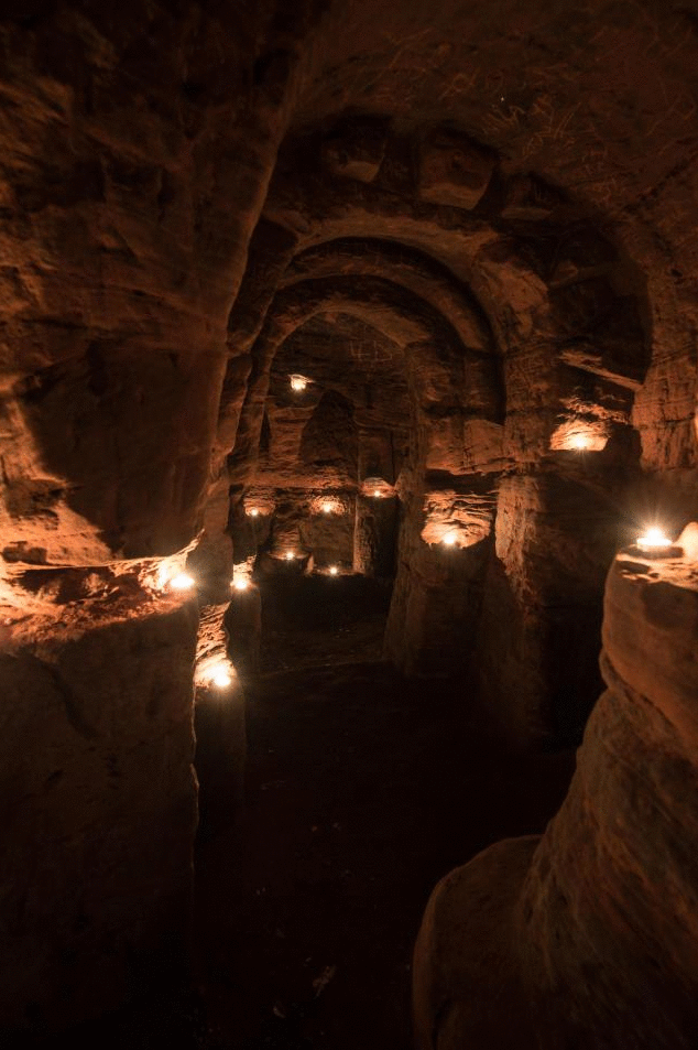 别有洞天:兔子洞竟然通往700年前文化遗址